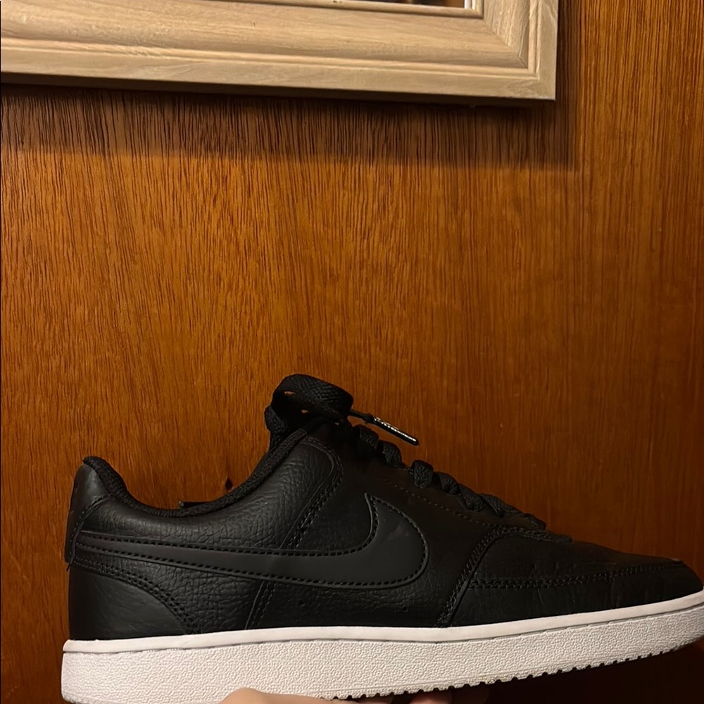 Men's Black Nike Sneakers
